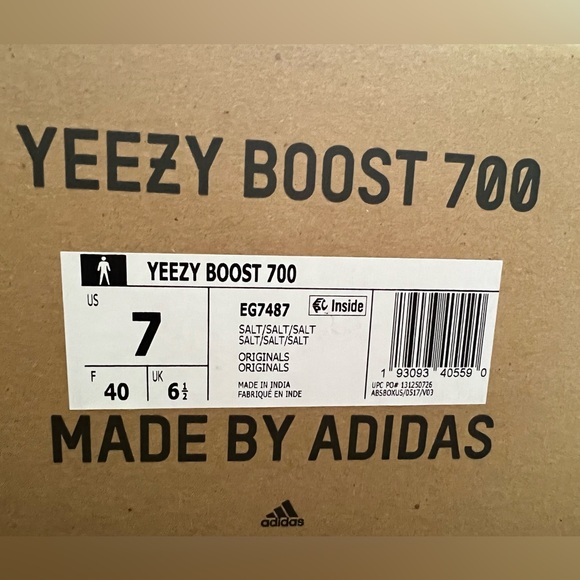 Yeezy Boost 700 Salt Size 7 US